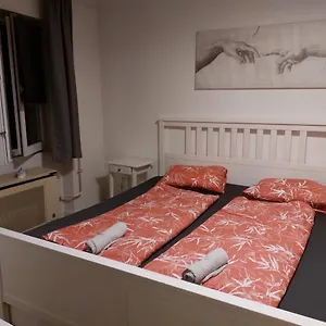  Apartman Roland - Nepliget